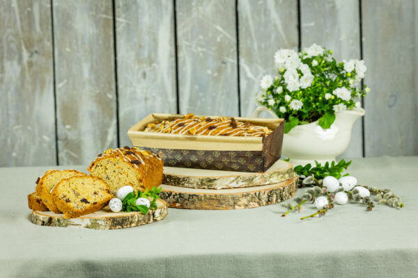 ovocný koláč se sušeným ovocem Easter2 Cukiernia Jacek Placek je synonymem chuti domácích koláčů z přírodních produktů.