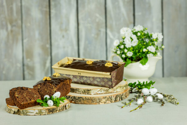 murzynek z orzechami Wielkanoc2 Cukiernia Jacek Placek to synonim smaku domowych ciast z naturalnych produktów.