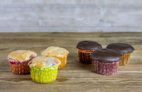 cupcakes muffins Konfektyr Jacek Placek är synonymt med smaken av hembakade kakor gjorda av naturliga produkter.