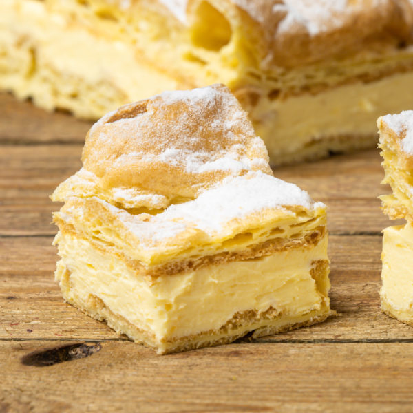 karpatka 2 Cukiernia Jacek Placek to synonim smaku domowych ciast z naturalnych produktów.