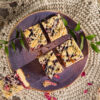Torta allo yogurt con ribes rosso e mele