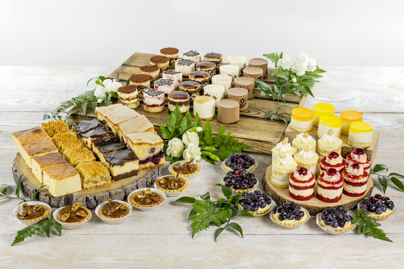 dulce nano buffet Cukiernia Jacek Placek es sinónimo del sabor de los pasteles caseros elaborados con productos naturales.