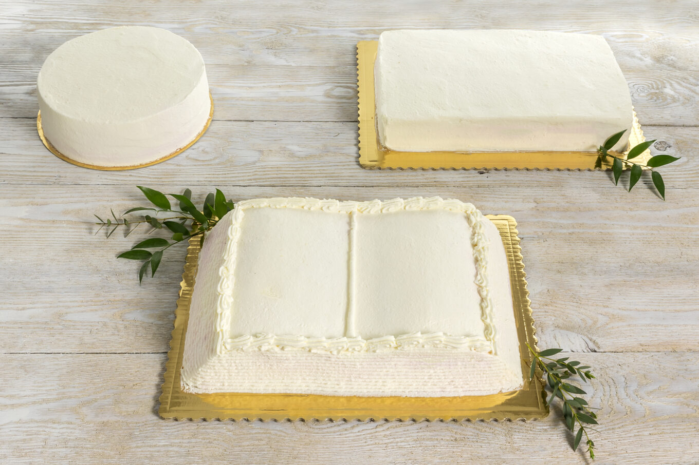 cake shapes Cukiernia Jacek Placek is synonymous with the taste of homemade cakes made from natural products.