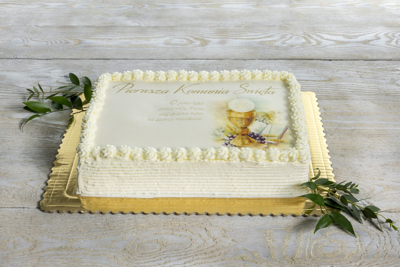 торт для причастя прямокутний вафельний Яцек Плацек Кондитерська це синонім смаку домашньої випічки з натуральних продуктів.