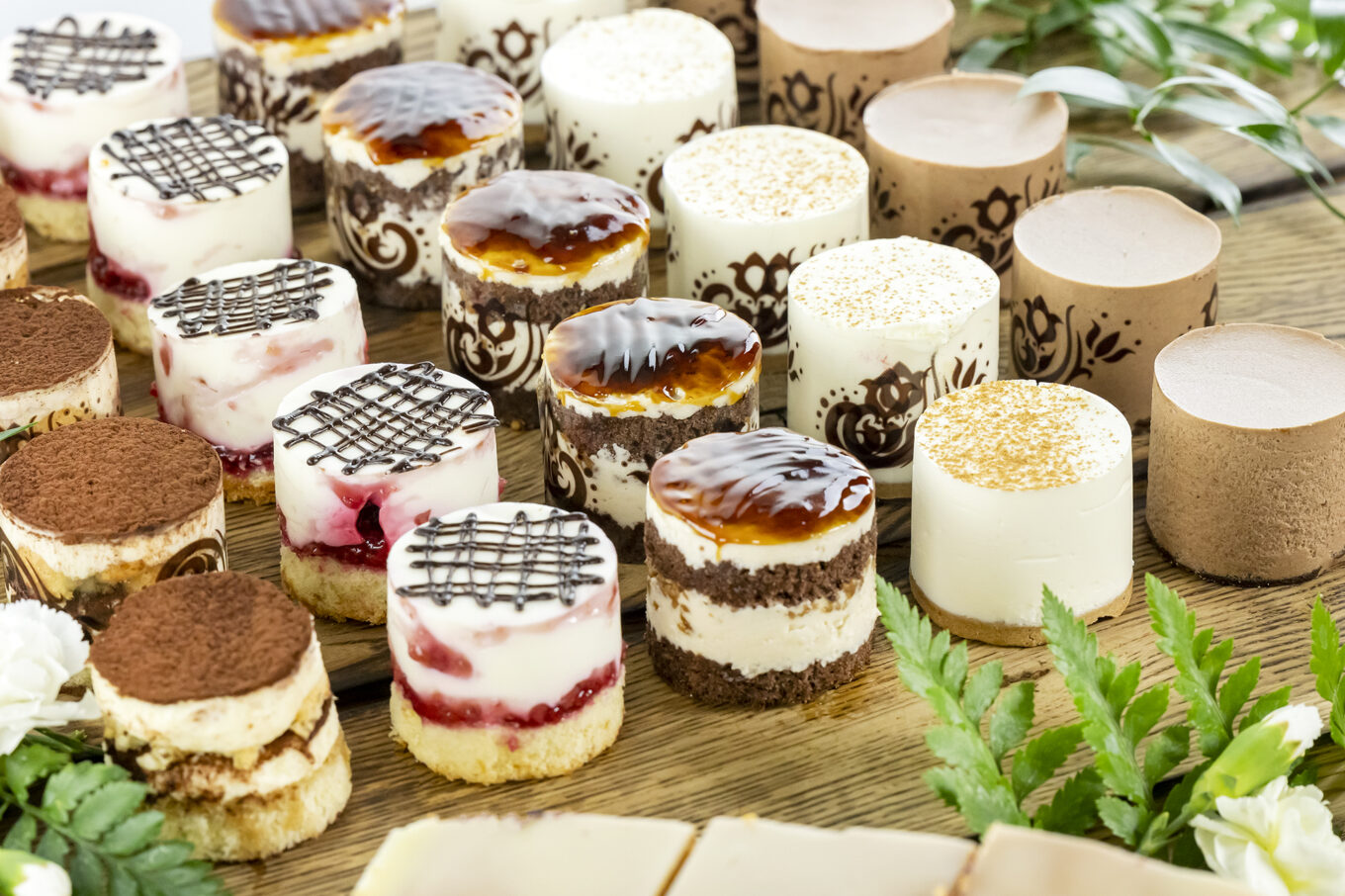 nano desserts Cukiernia Jacek Placek is synonymous with the taste of homemade cakes made from natural products.