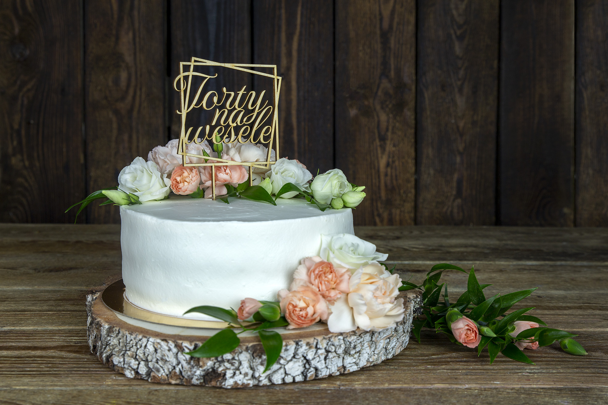 wedding cake topper Jacek Placek pasticceria è sinonimo del gusto delle torte fatte in casa a base di prodotti naturali.