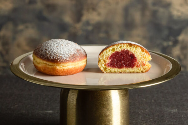 Mini beignet à la confiture de fraise