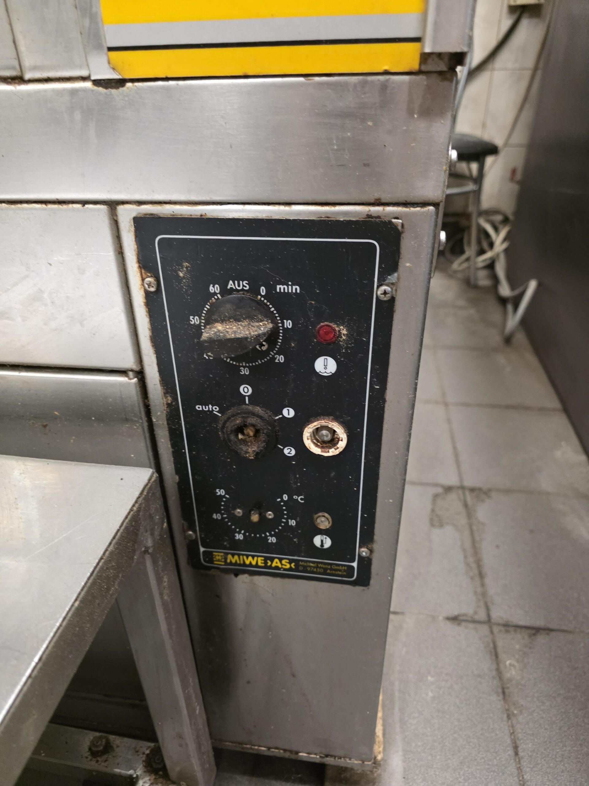 Piec wsadowy MIWE Condo C5 z 2000 roku, 5 komór pieczenia z garownią